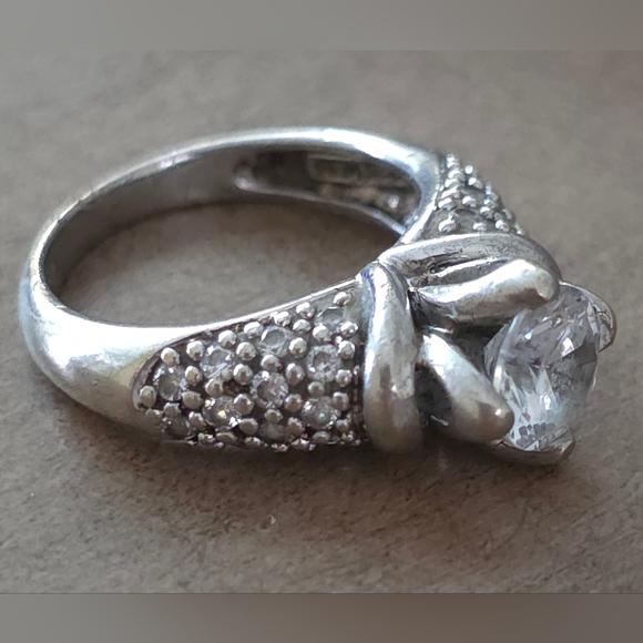 STERLING SILVER, 925 SIMULATED, DIAMOND CZ ENGAGEMENT RING 4.47 GRAMS SIZE 5 - Picture 2 of 4